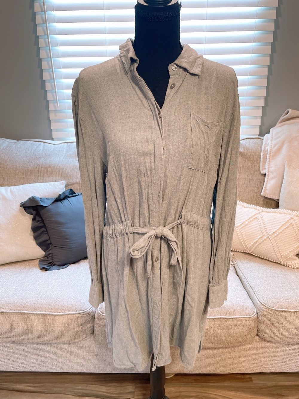 A New Day Grey Button Down Tunic Size Large